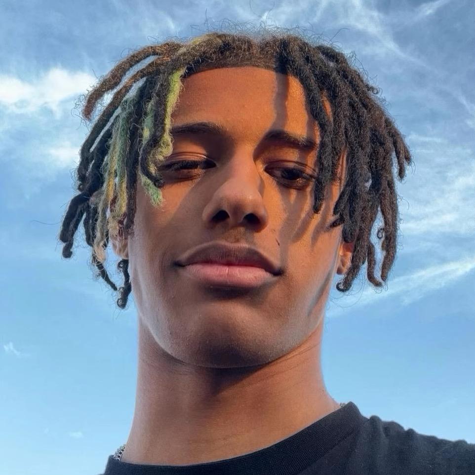 🍫𝐁𝐨𝐲 ¹³⁷⁶