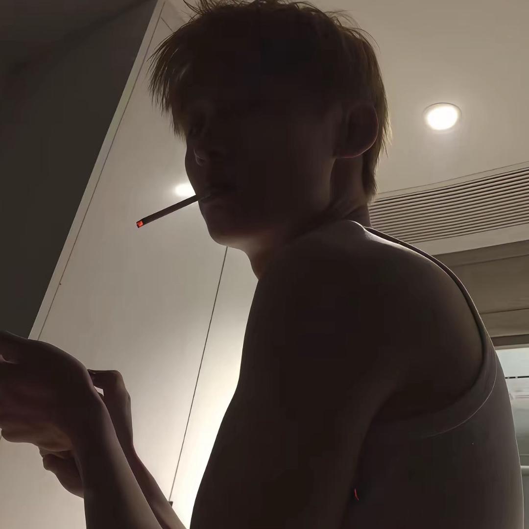 骑着蜗牛追导弹