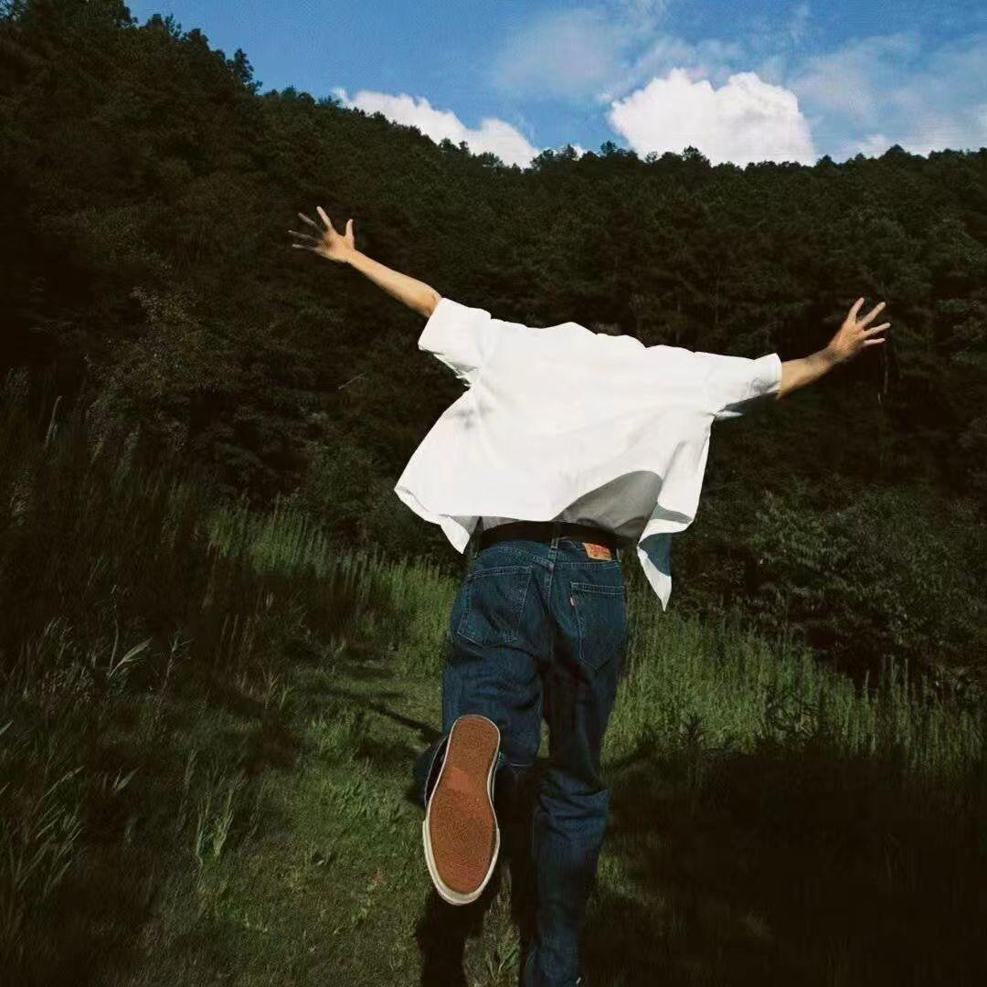 橙橙爱犯困