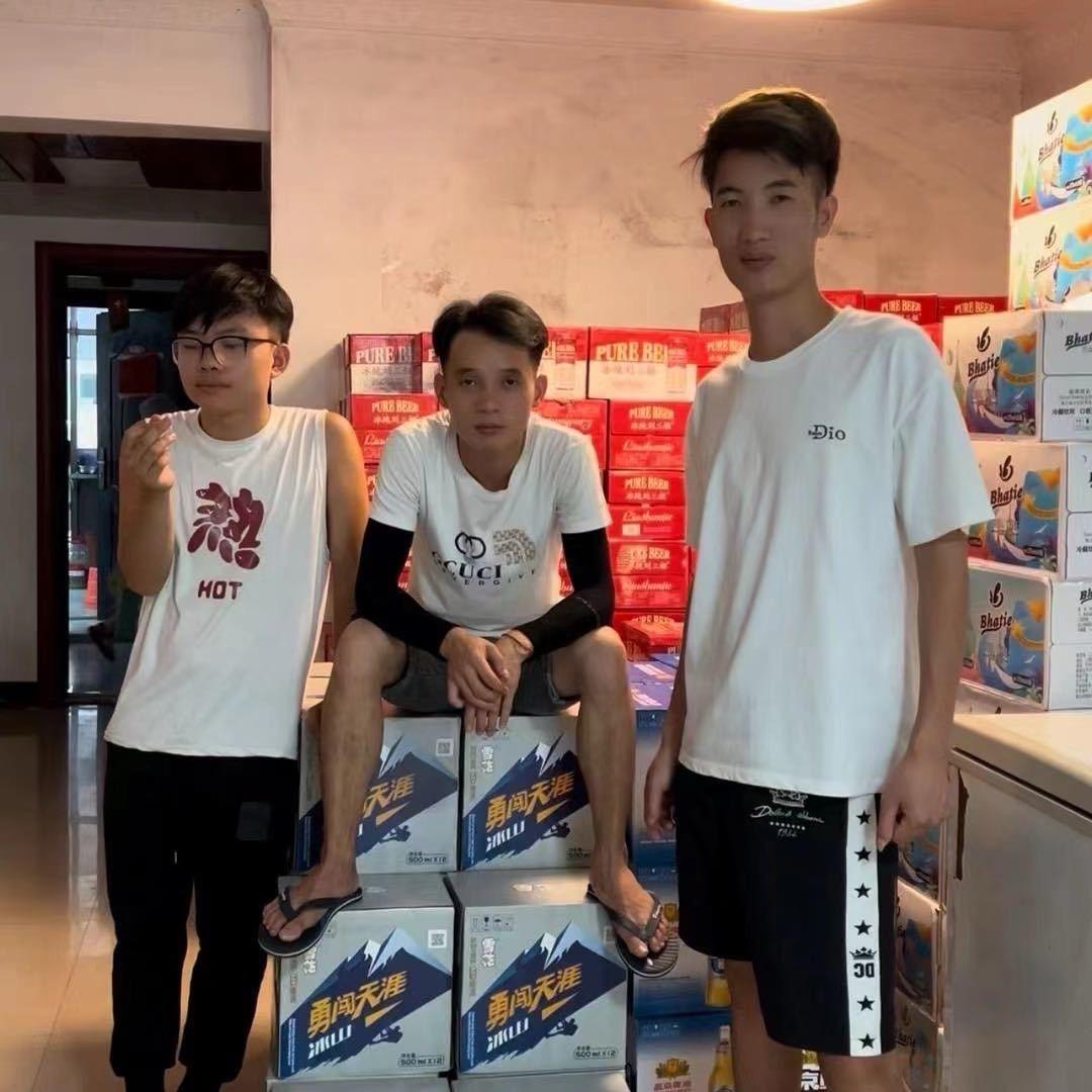 卤蛋（热血男儿）