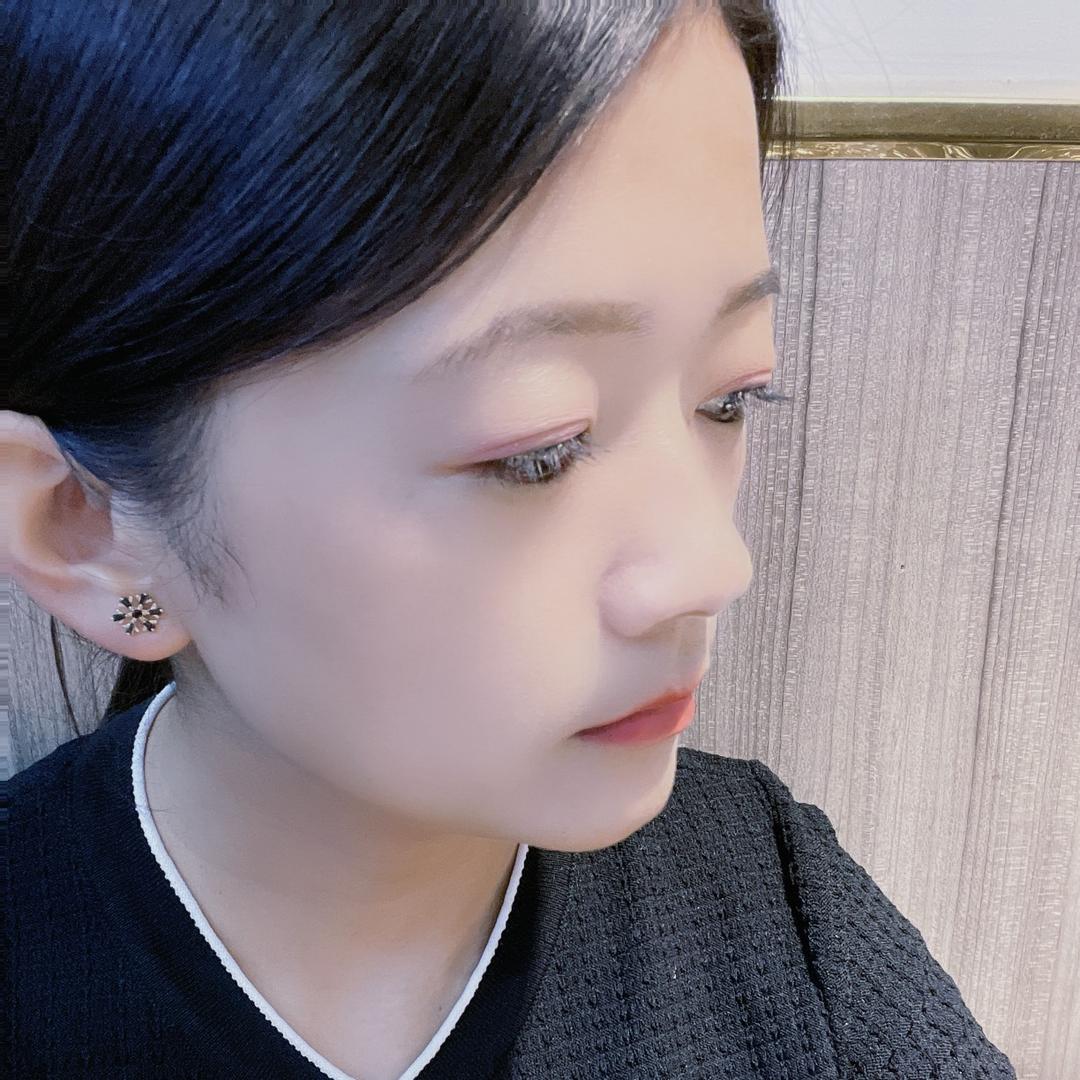 DOUᴗo·ᰔᩚ