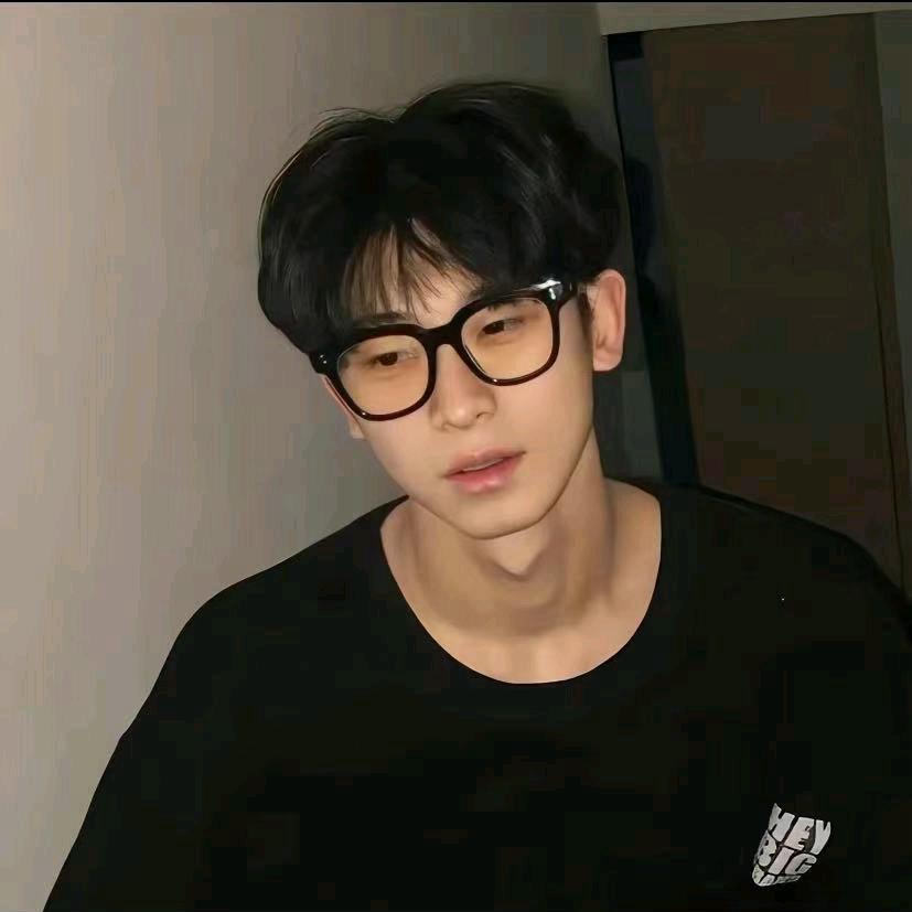 এ゛春风怜花意