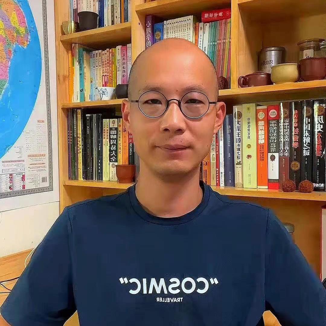 古畔听风者