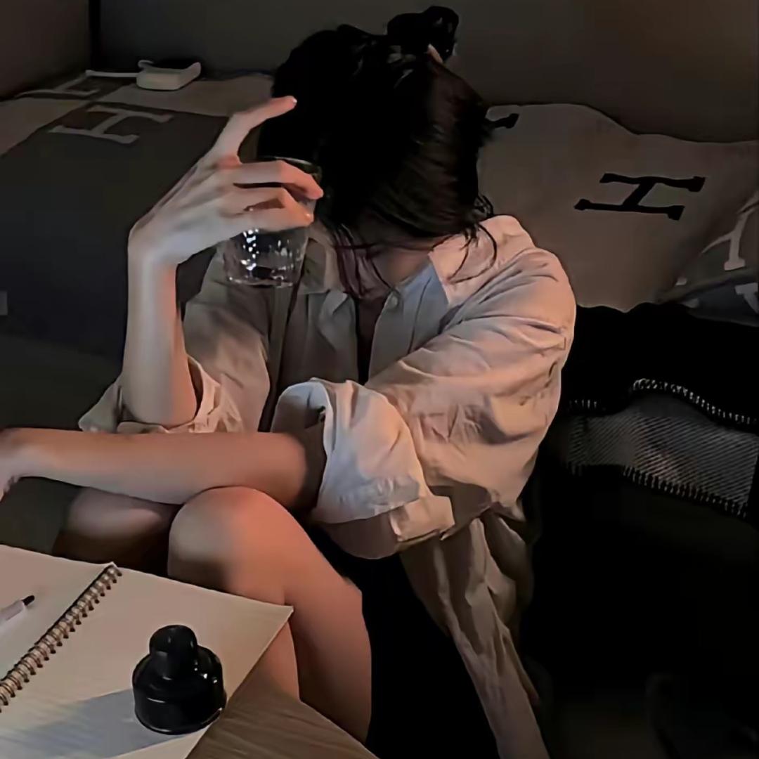 林憶...