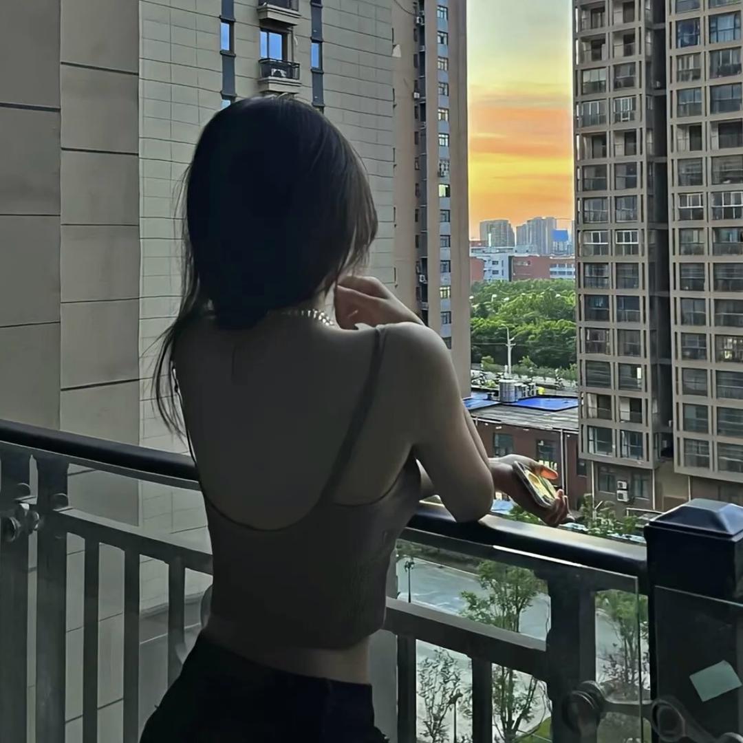 怡宝睡不醒
