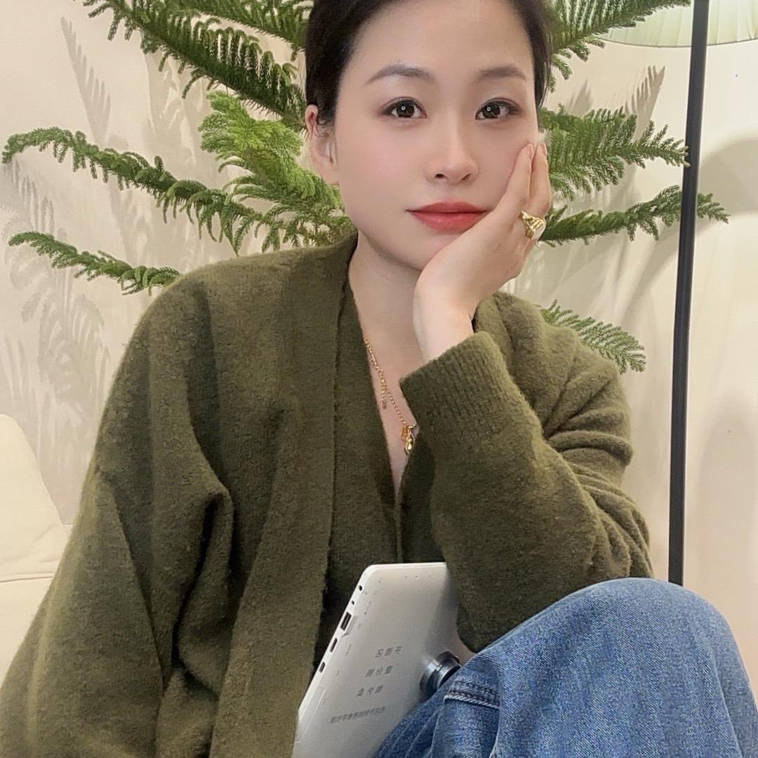 SAINT （辛迪）女装