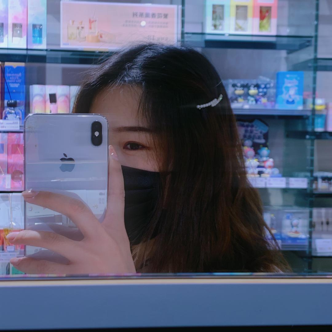小雨爱吃烤鱼🐟