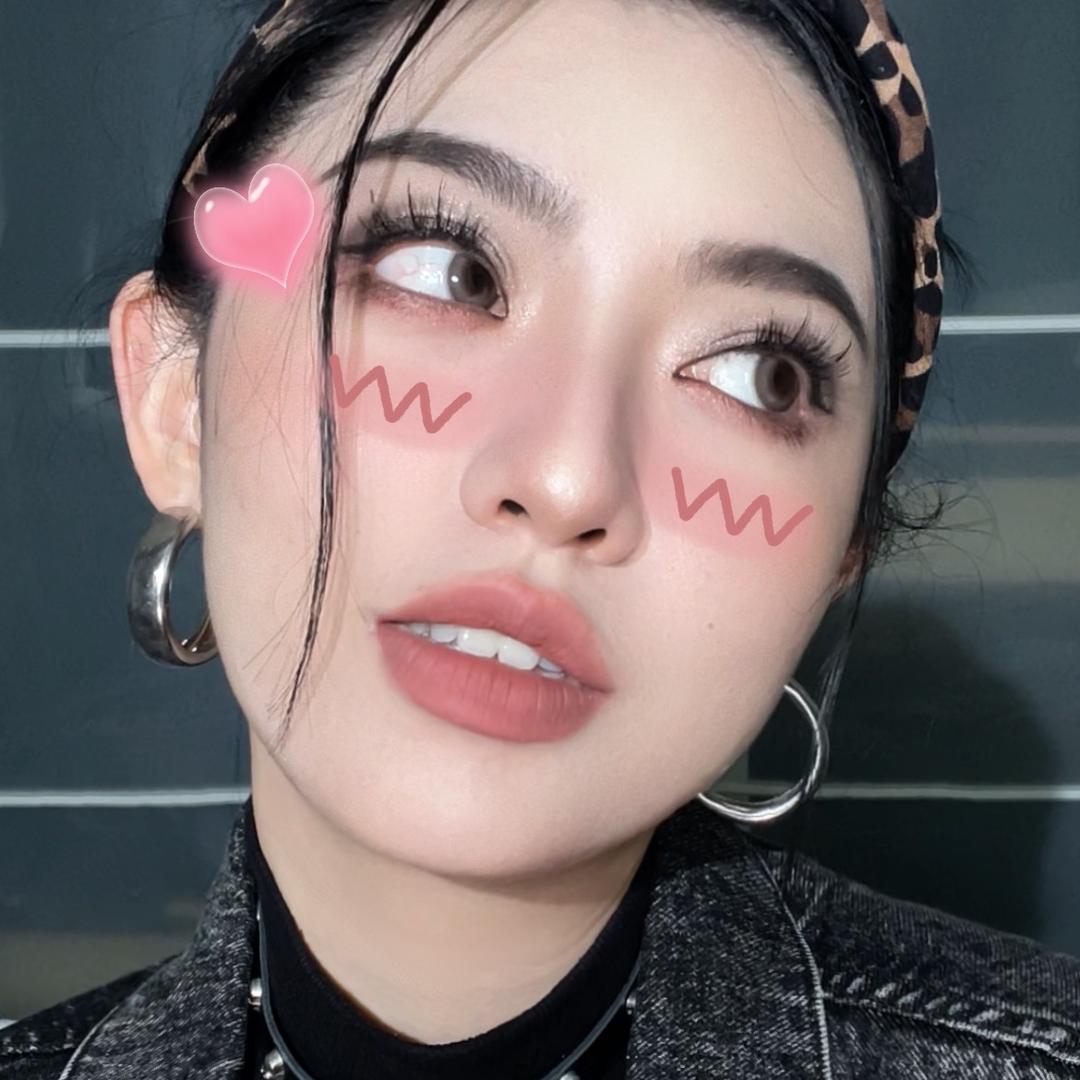 六千大嘴唇子