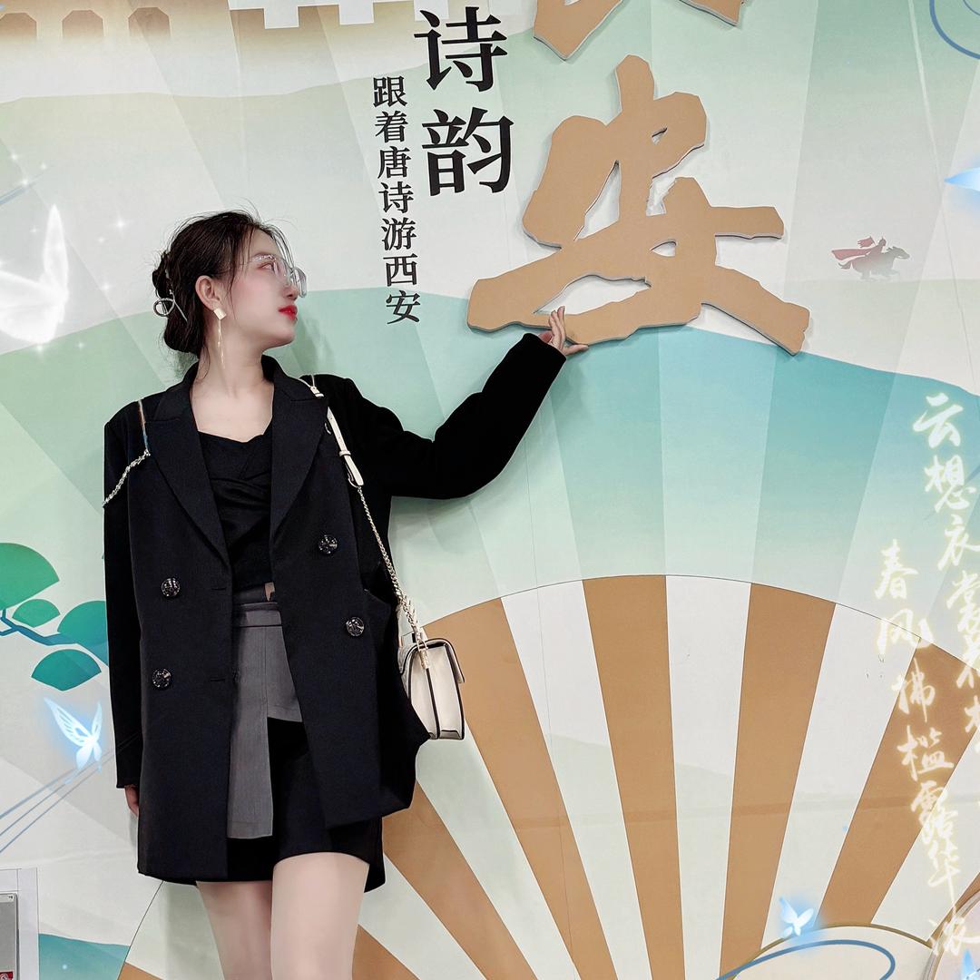 呦，这不是凤姐吗