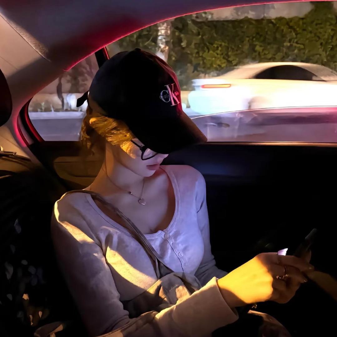 -𝙄𝙆𝙇烂玫瑰