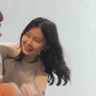 可丽丽饼🏸️