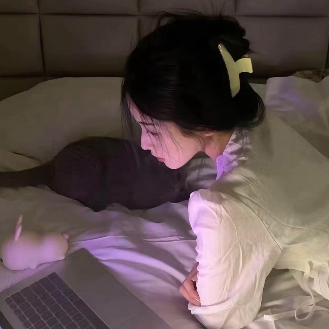 @吱凹赵女士.🍼