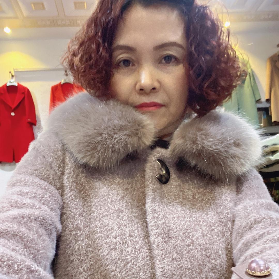 官前阿艺服装店