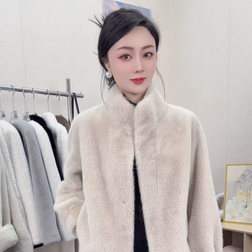 晨源女装工厂店