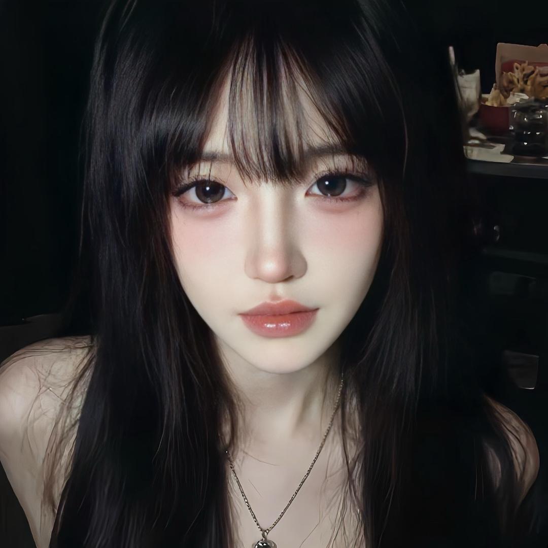 安安.