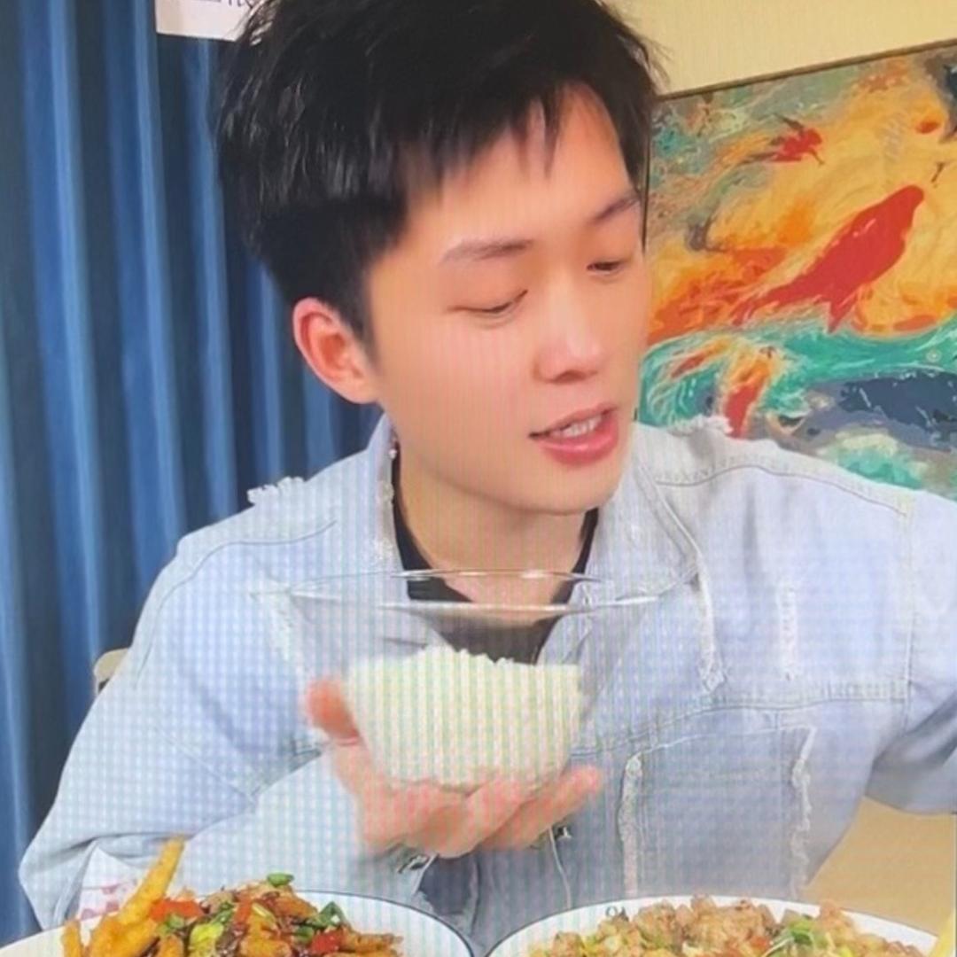 弟弟吖！