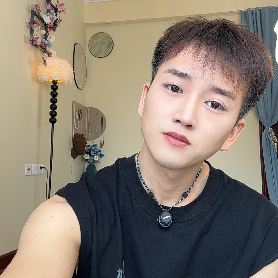 小磕巴