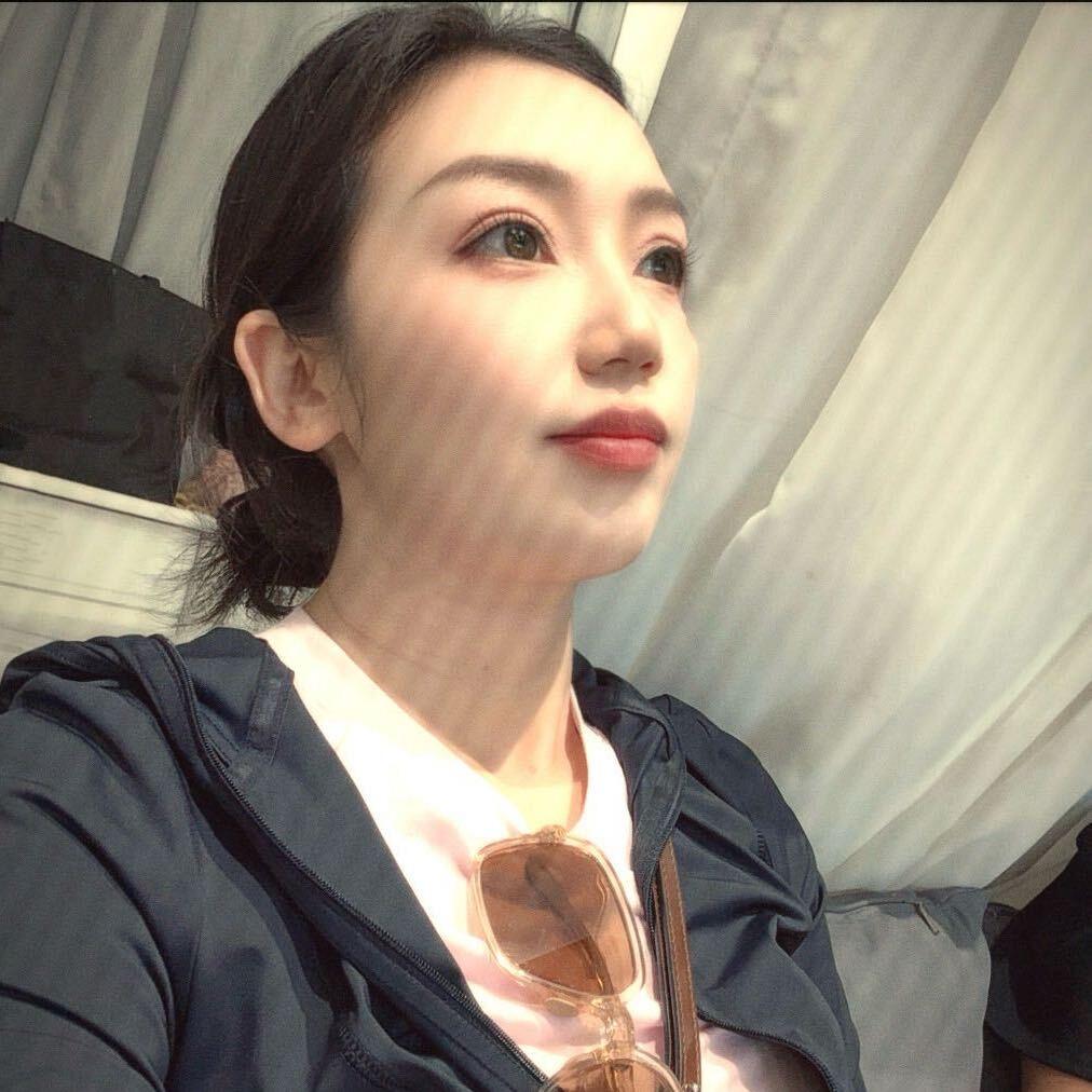 爱分享的大芳