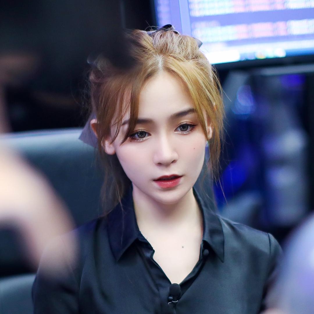 科技界小公主-杨建国