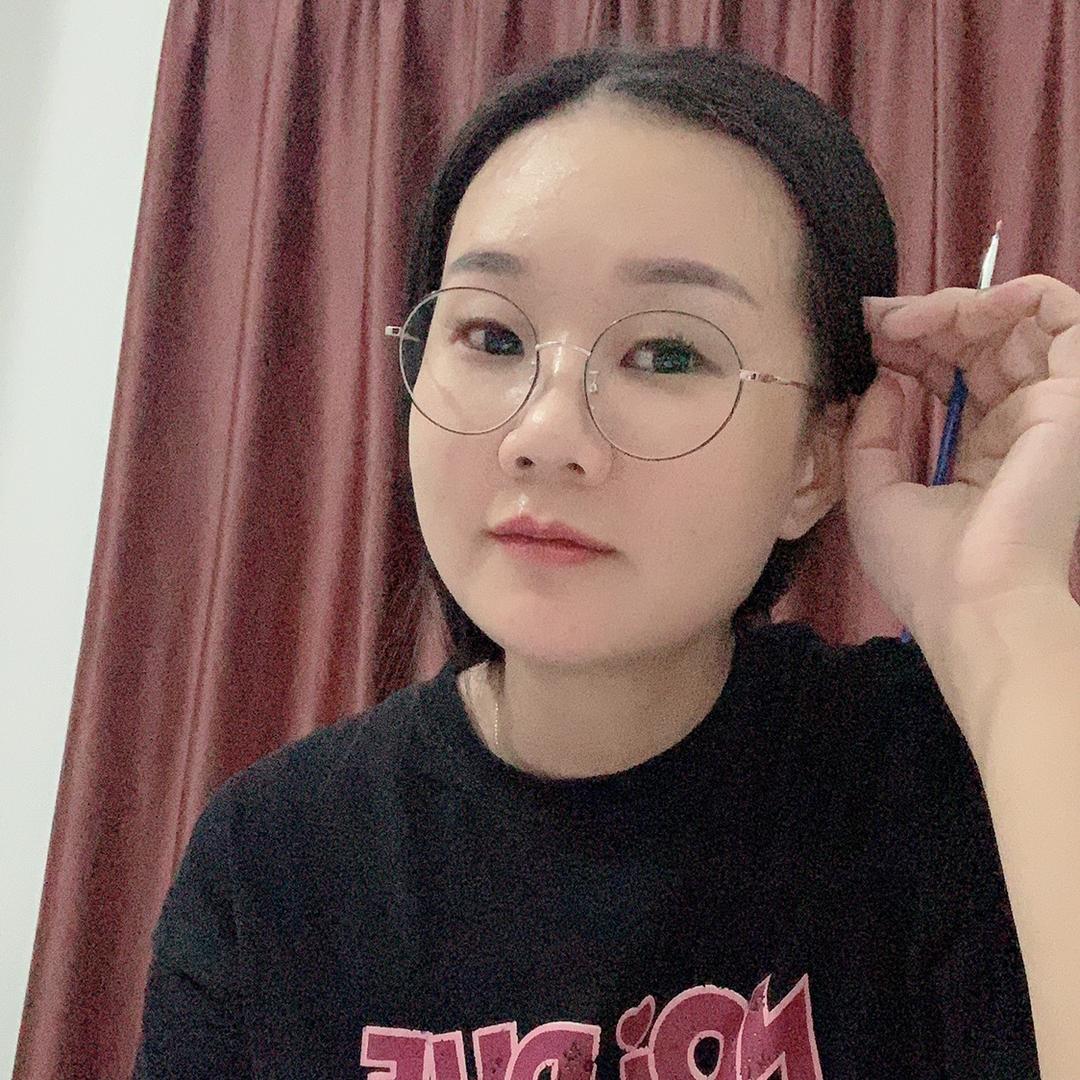 小胖C呀