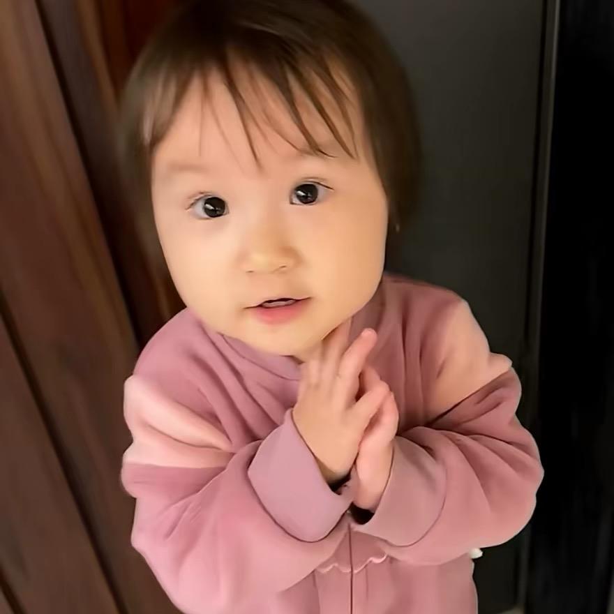 果果.