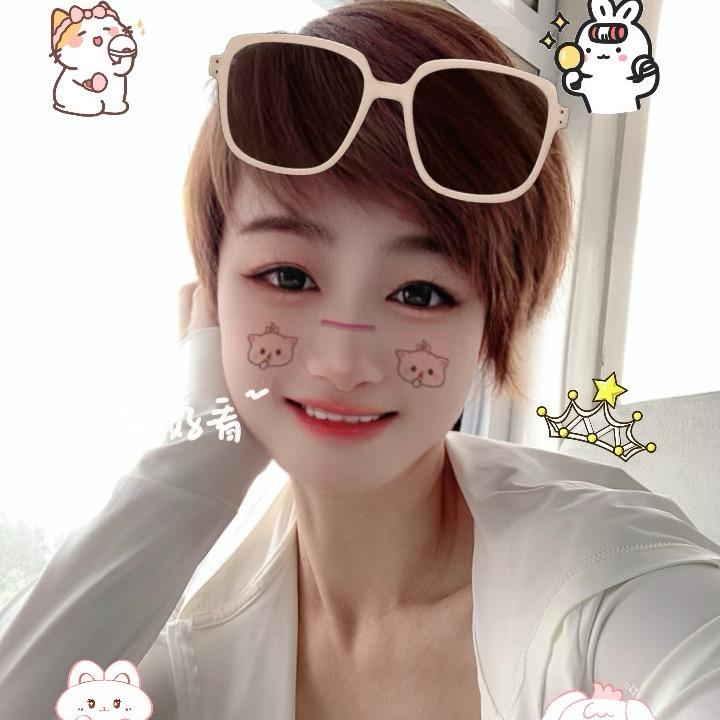 张静静🎤