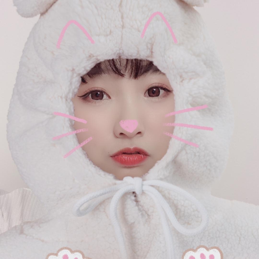 今天又吃八碗饭明天再减肥