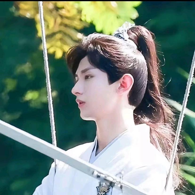 大嘴巴子雷死你💋