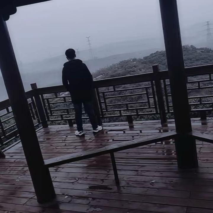 哥本是个俗人