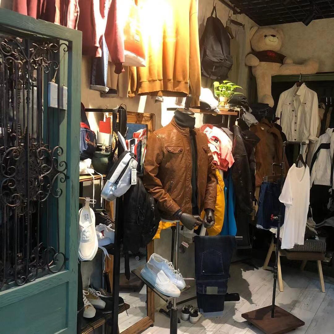 大连飞渡服饰