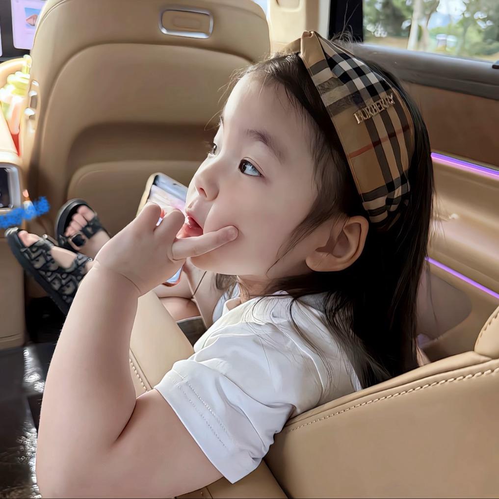 ㅤㅤㅤㅤㅤㅤㅤㅤㅤㅤㅤㅤㅤ嬌·