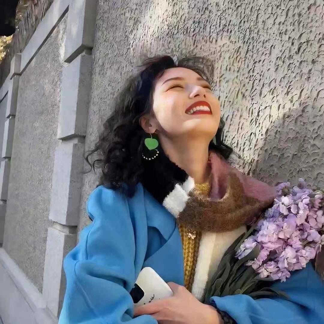 §了呜哦罗~ 💕