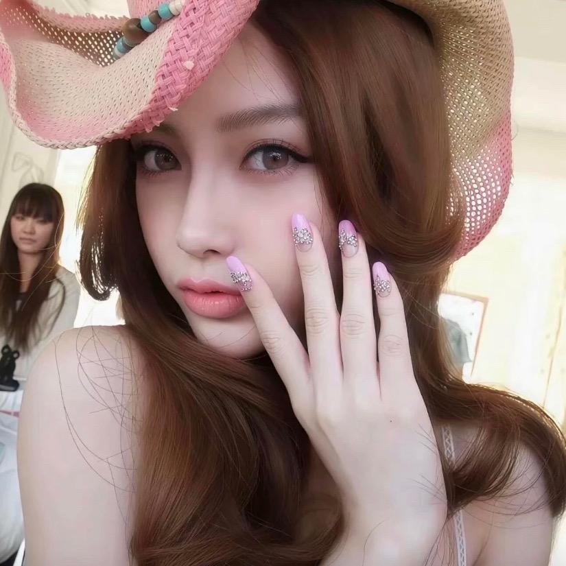 hahhaleny_头像