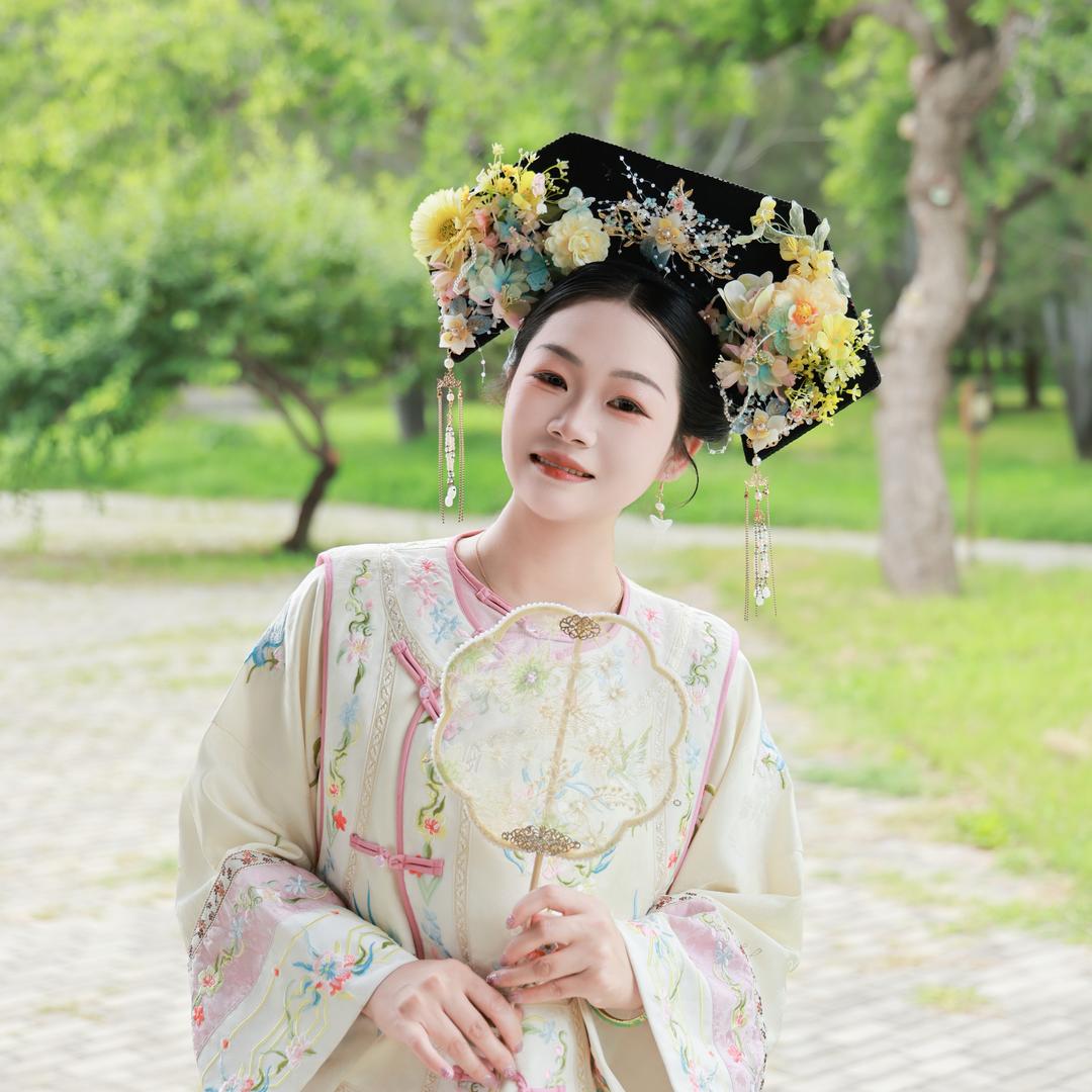 、蜡笔木有小新°