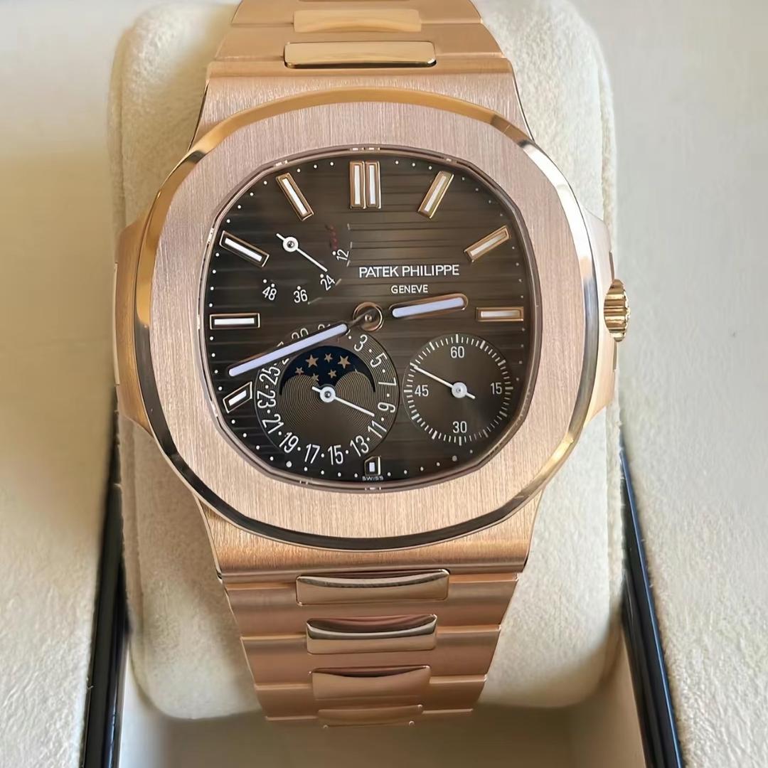 𨰻（bǎo）哥 刚刚好！