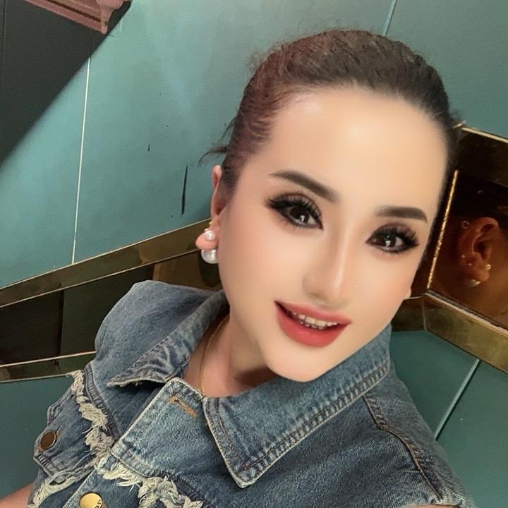 A丽耶，