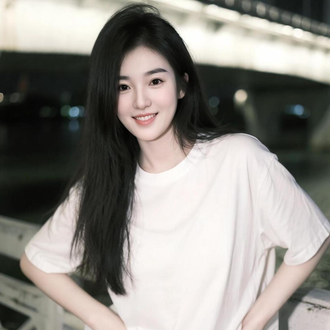 王静依