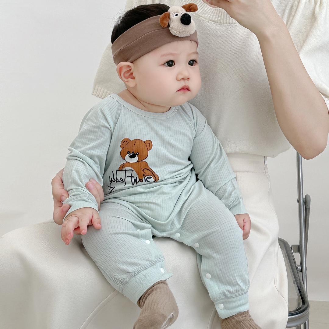 婴贝斯服装商行