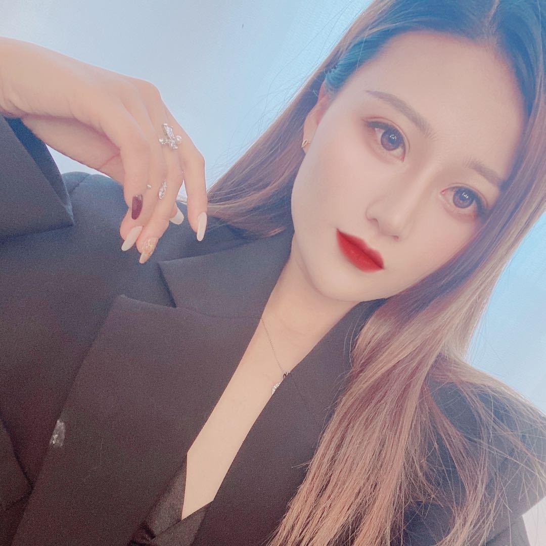 李美人💋