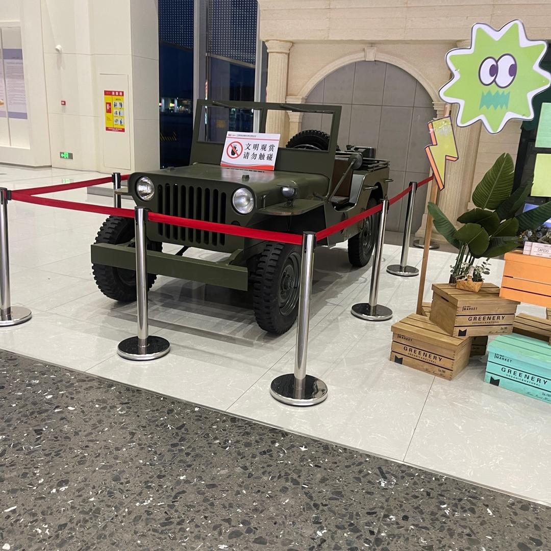 小郑同学