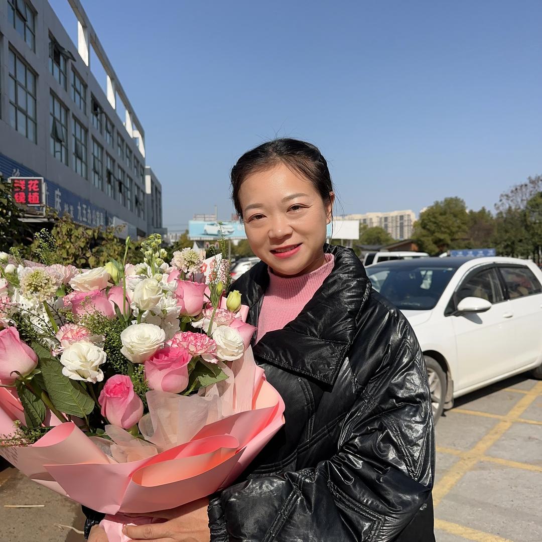 宜昌贝壳娇娇二手车