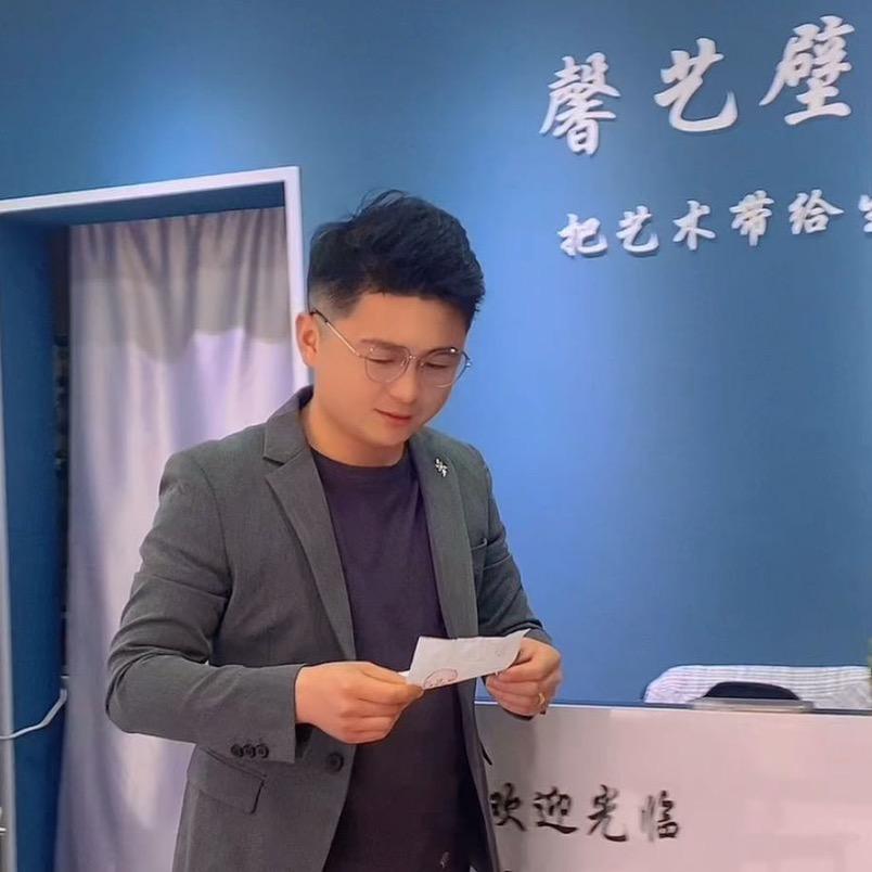 小白娃__渭南馨艺墙布窗帘