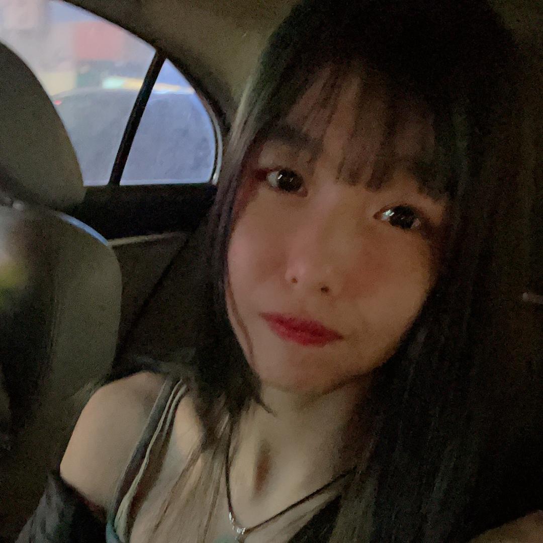 草莓奶熙ᴸᵒⁿᵍ