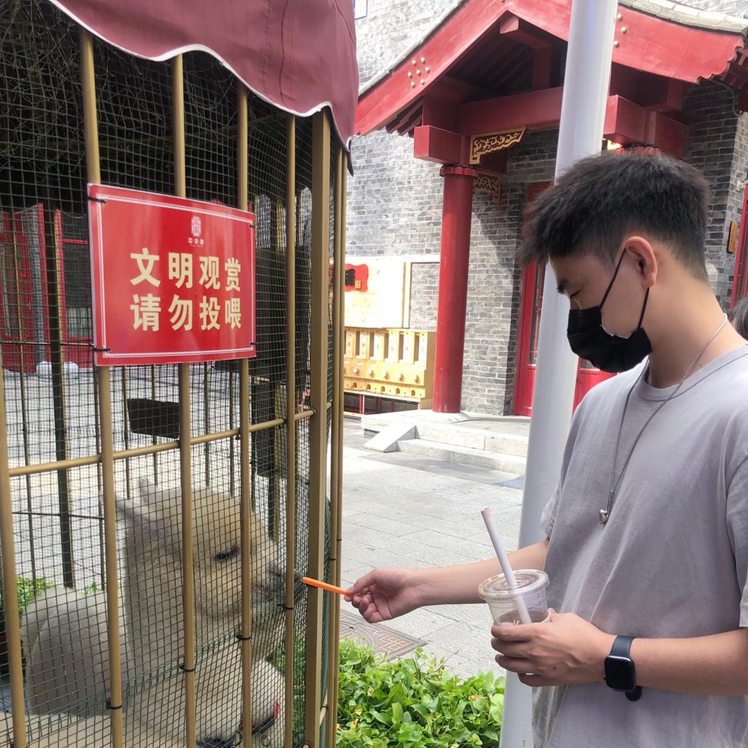 侯大不喝酒