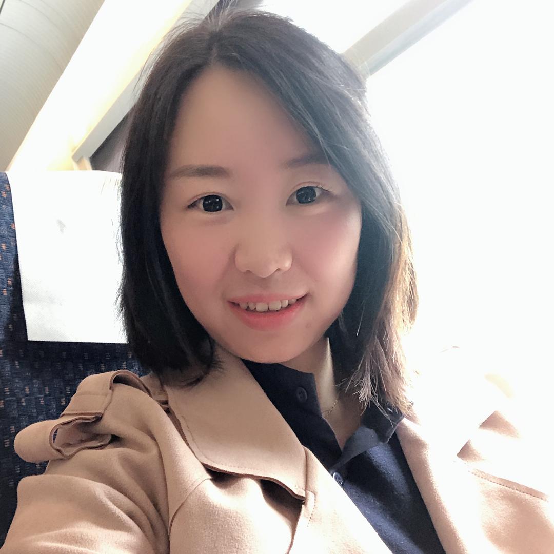 青峰镇村干部袁芳
