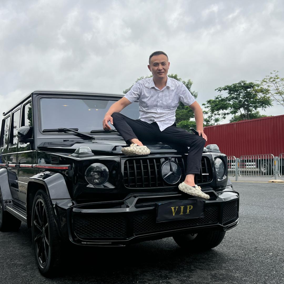 江西平头哥-在深圳