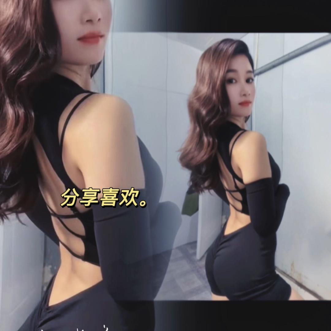小兔笑笑