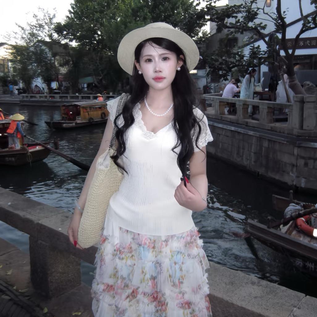 依依-
