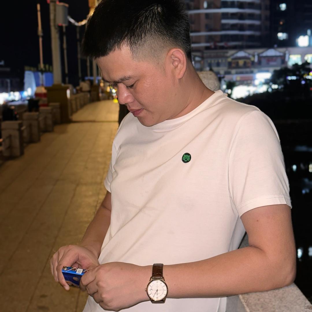 北流小四哥撩车