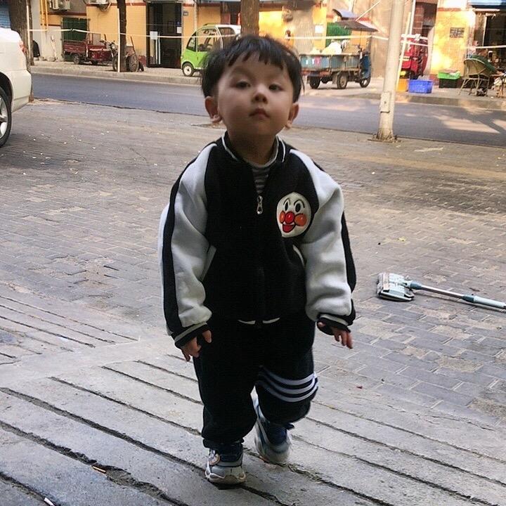 润德宝汽车美容装饰莉姐